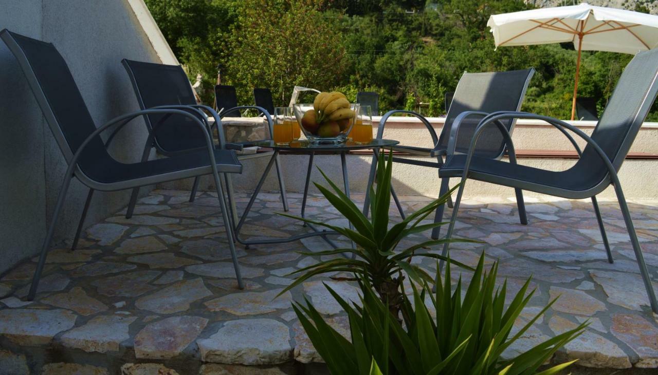 Villa Bubalo Omis Exterior photo